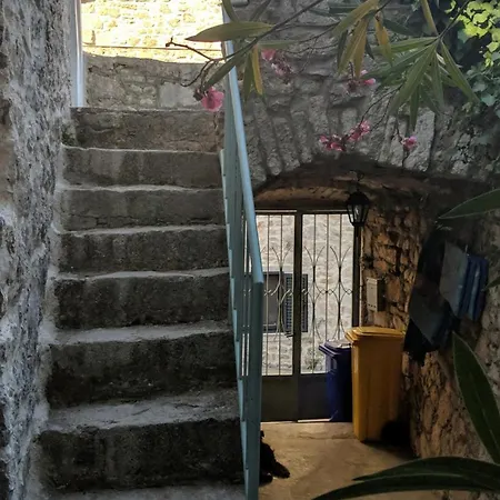 Holiday home Stone House Bella *